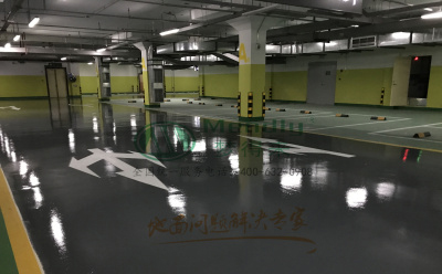 ‌旧地面翻新方案：庄浪环氧地坪涂层覆盖混凝土裂缝修复技术